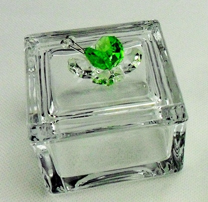 Scatola portagioie con farfalla in cristallo vari colori_Verde_Grande 6.5x7x7cm