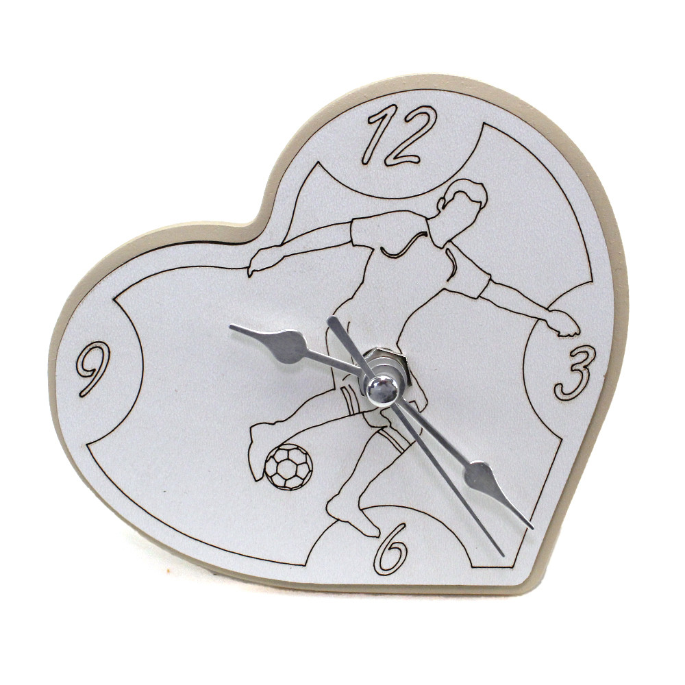 Orologio Cuore con Calciatore Giocatore Calcio Football inciso in legno Festa 18 Anni Diciottesimo Compleanno da Scrivania