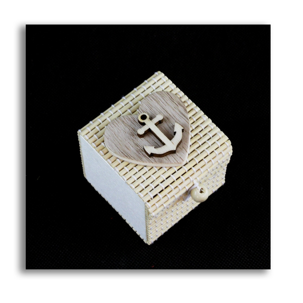 Scatola Portaconfetti in Bambu Cuore Icona in Legno Bianco Ancora Marinaio Mare Segnaposto