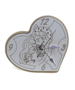 Orologio Cuore con Sacra Famiglia inciso in legno per Nozze Battesimo Comunione da Scrivania