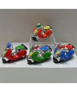 Moto in ceramica