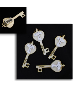 Temperamatite Chiave Portafortuna in Legno Crocifisso Bianco Croce Tau Crocetta Confettata Segnaposto Temperino