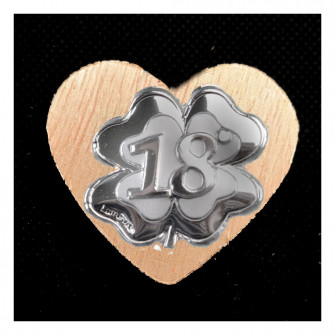 Calamita Magnete Cuore in legno Quadrifoglio Portafortuna 18 Diciottesimo Compleanno Segnaposto Confettata