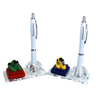 PortaPenne in Vetro e Cristallo Football Calcio Scarpette Battesimo Penna Scrivania 