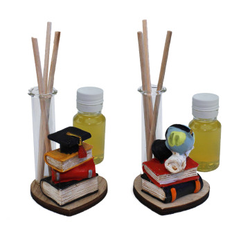 Profumatore con Cuore in legno con Laurea Libri con Mappamondo Tesi Confettata Segnaposto