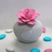 Profumatore con fiore in ceramica