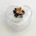 Scatolina cuore in plastica rigida con fiore in ceramica (kit 24 pezzi)