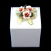 Scatolina in plexiglass con fiore in porcellana